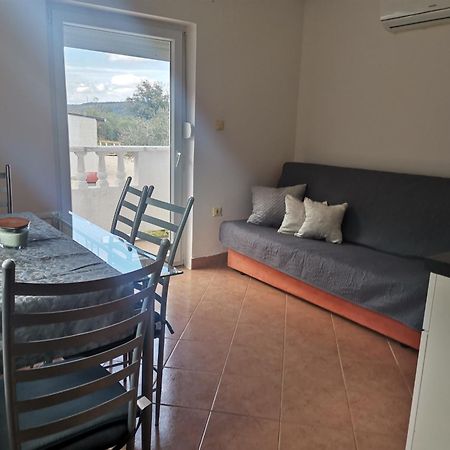 Apartments Dumencic Rab Mundanije Εξωτερικό φωτογραφία