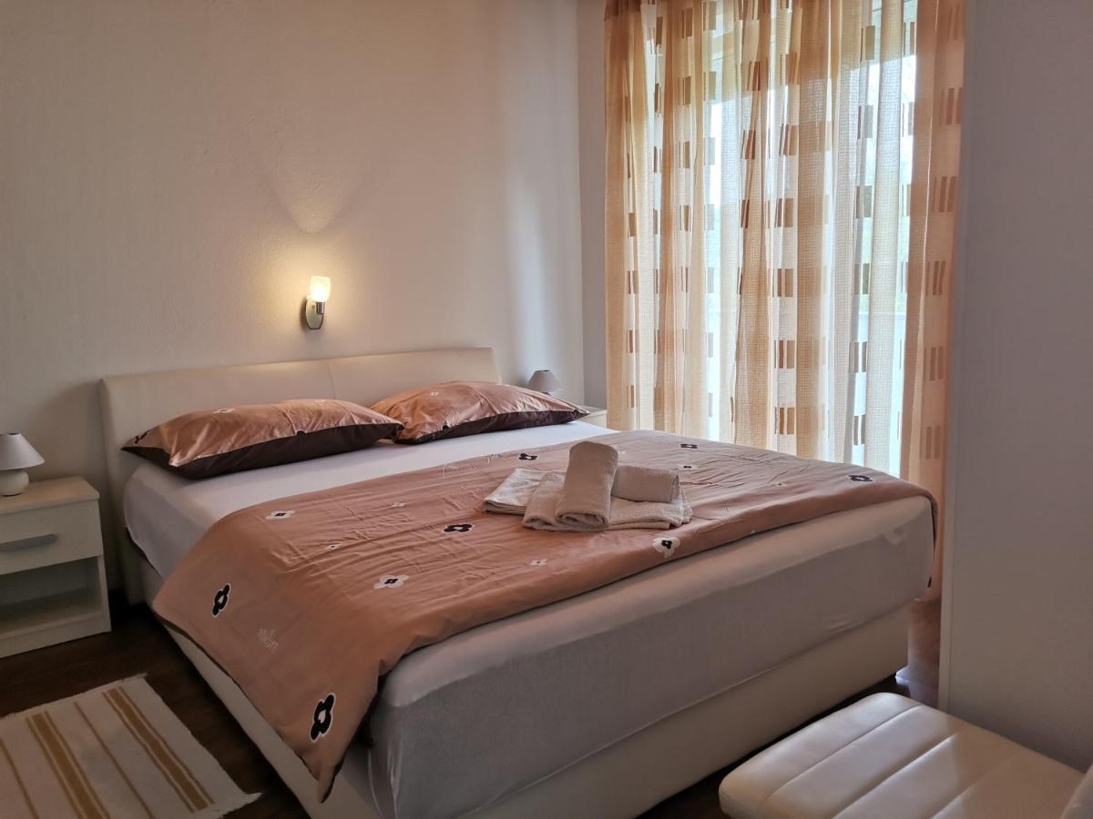 Apartments Dumencic Rab Mundanije Εξωτερικό φωτογραφία