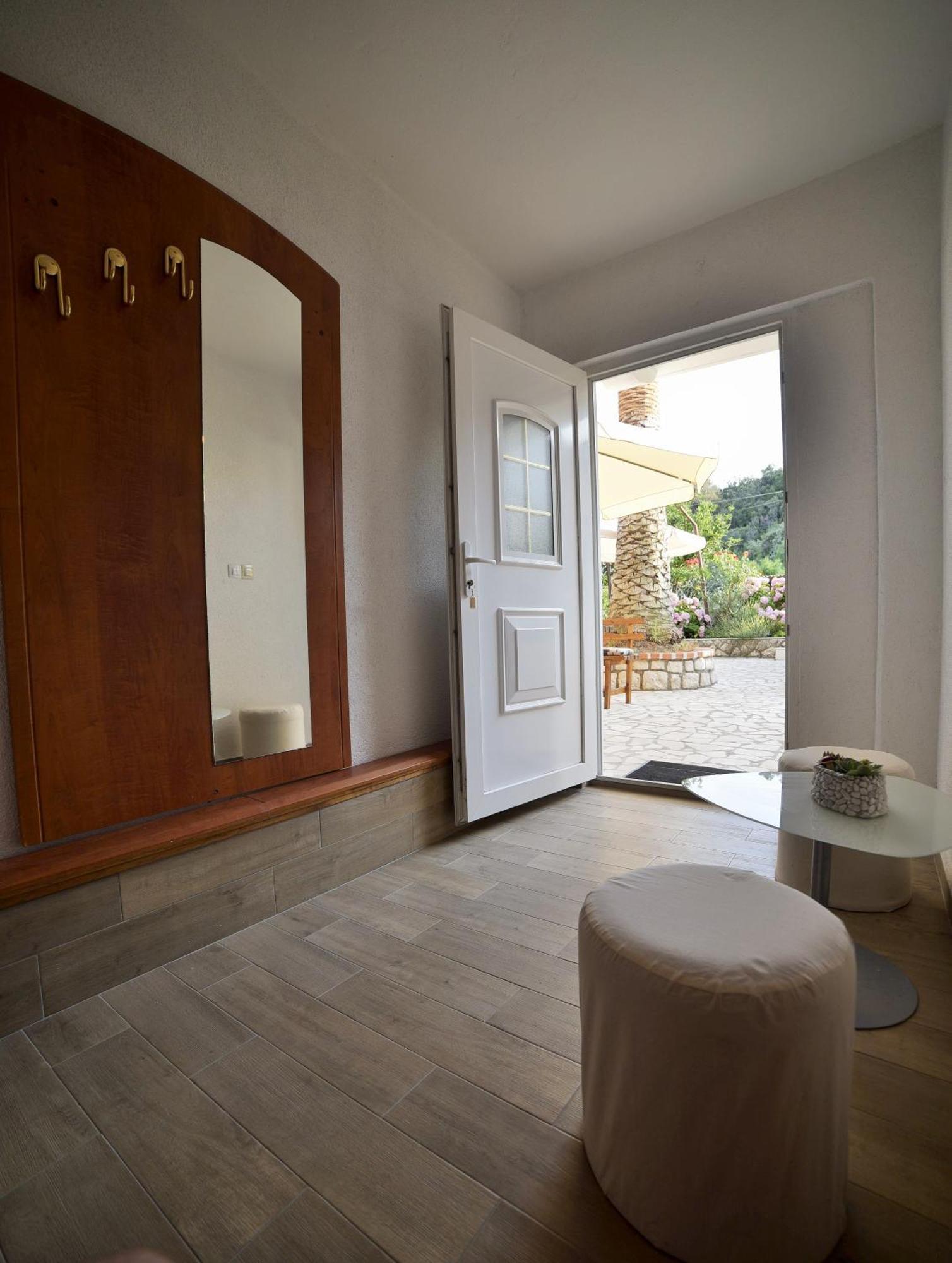 Apartments Dumencic Rab Mundanije Δωμάτιο φωτογραφία