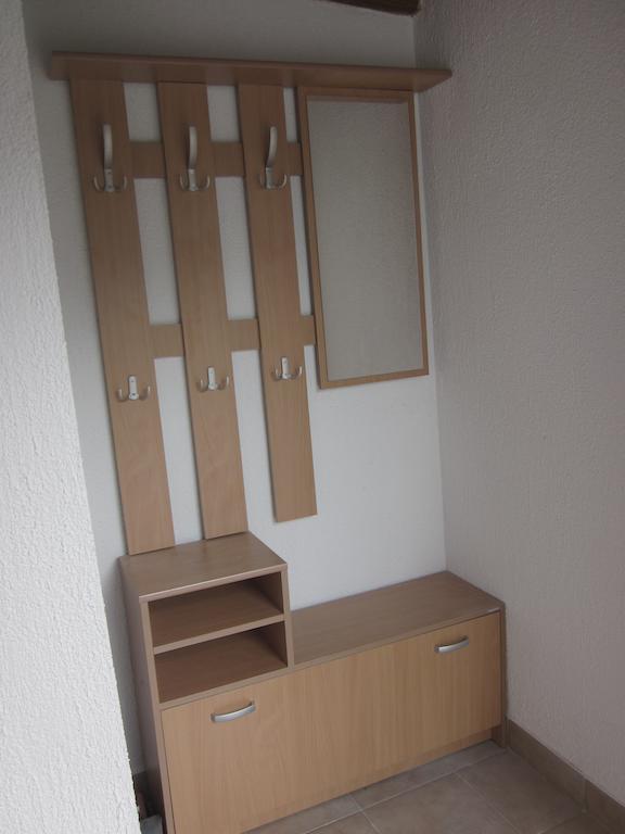 Apartments Dumencic Rab Mundanije Δωμάτιο φωτογραφία