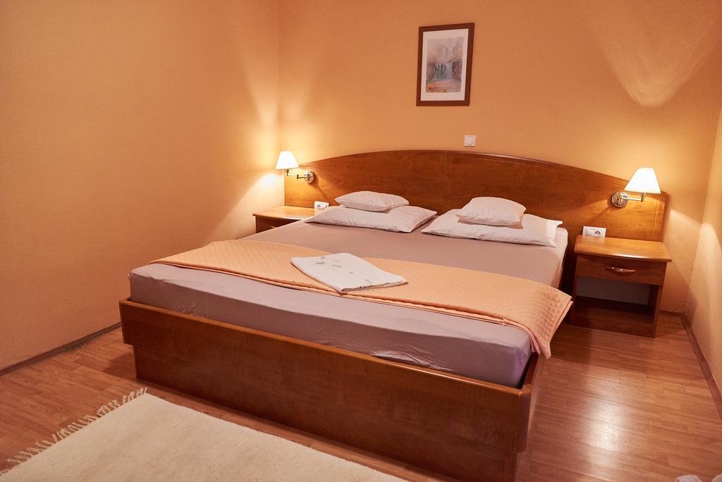 Apartments Dumencic Rab Mundanije Εξωτερικό φωτογραφία
